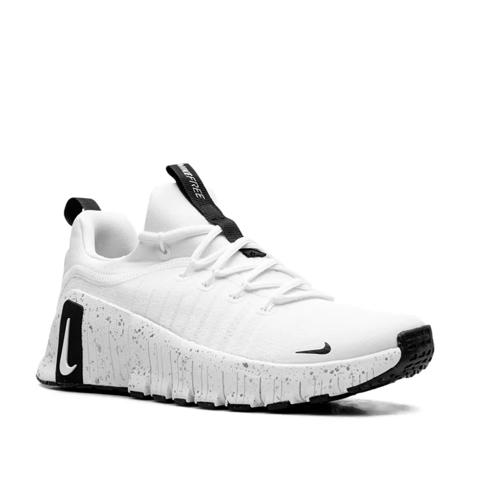 Nike Free Metcon 6 blanco con negro