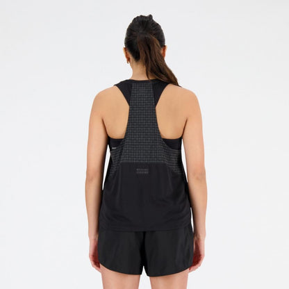 New Balance  Luminous Singlet MT31250