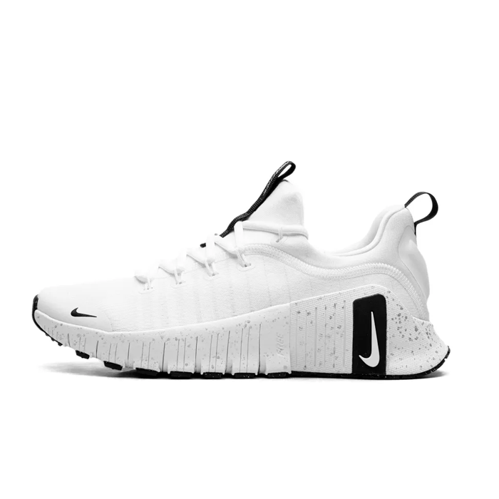 Nike Free Metcon 6 blanco con negro