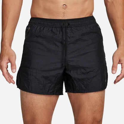 Nike Stride Running Division 5″ Shorts