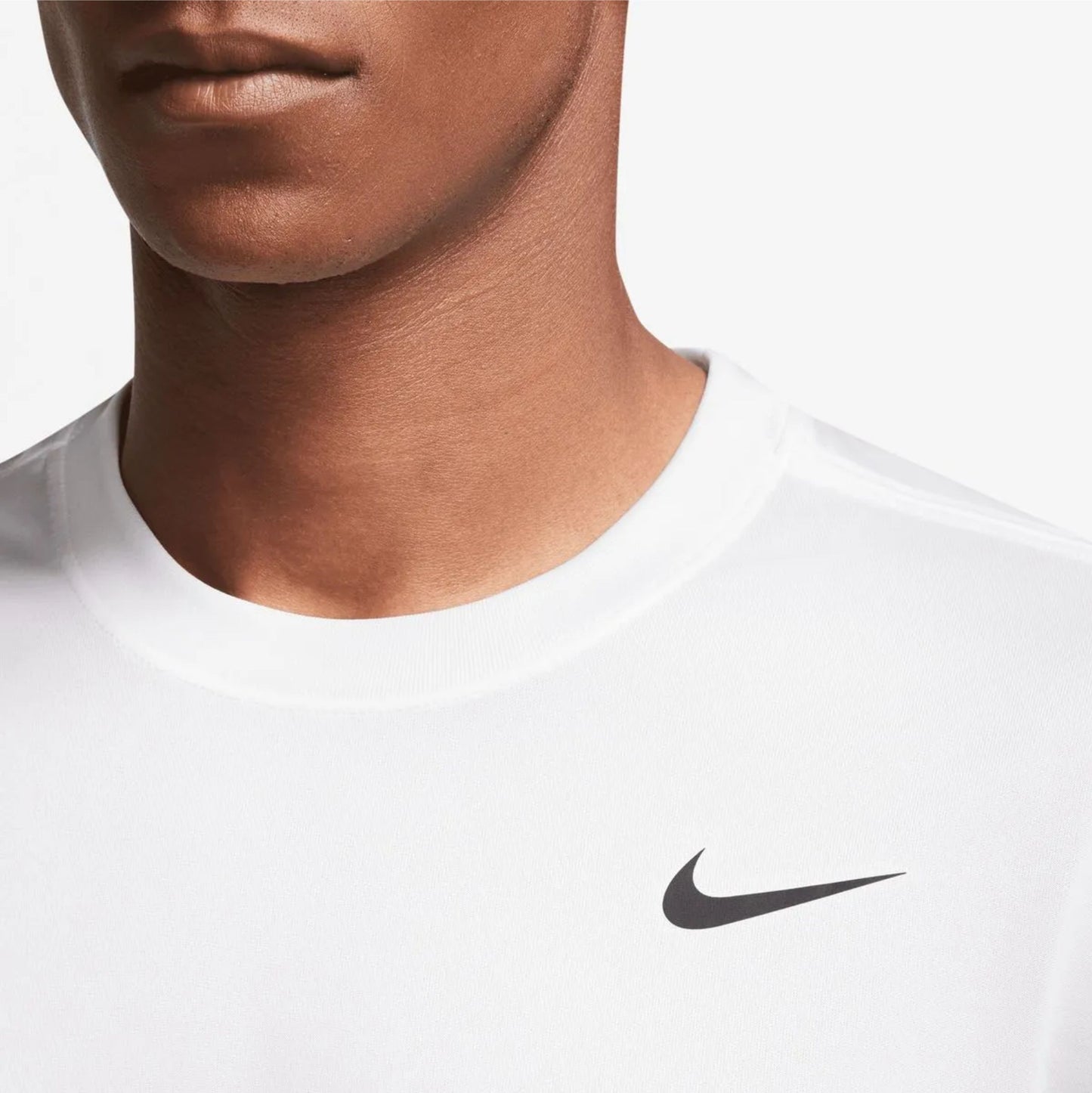 Nike Dri-FIT Legend T-Shirt