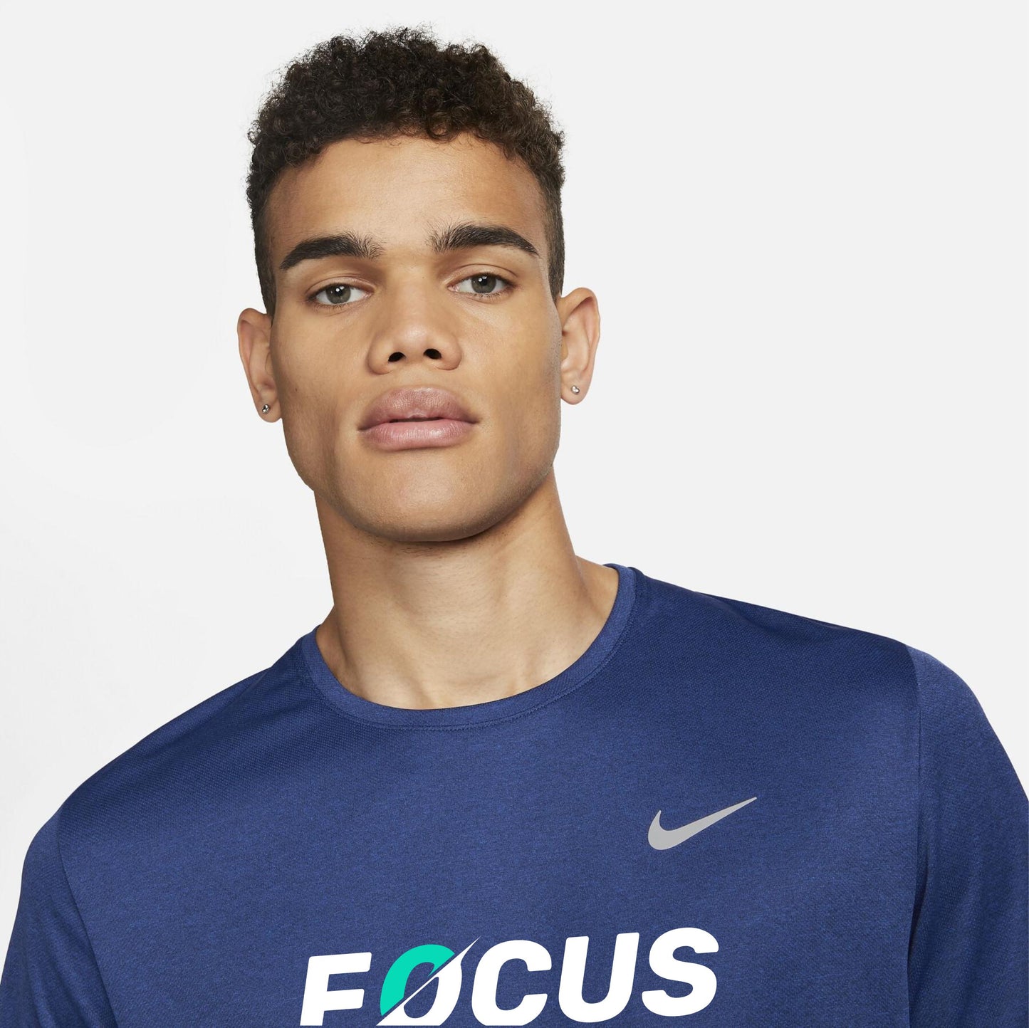 Nike Miler Dri-FIT UV Running Top Edición Focus