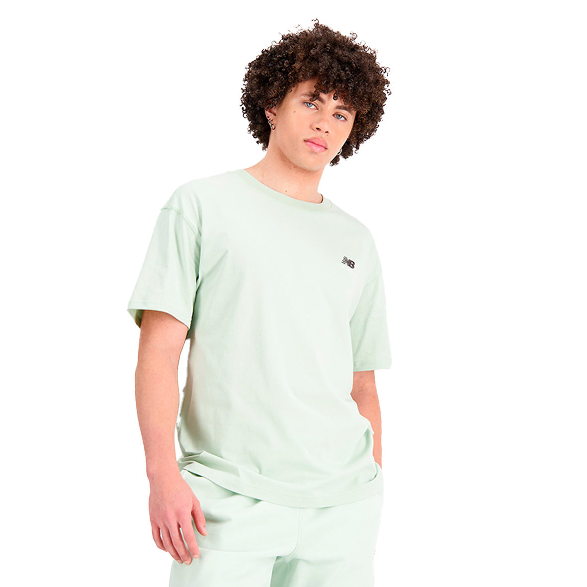 New Balance Uni-essentials Tee – UT21503 SRV