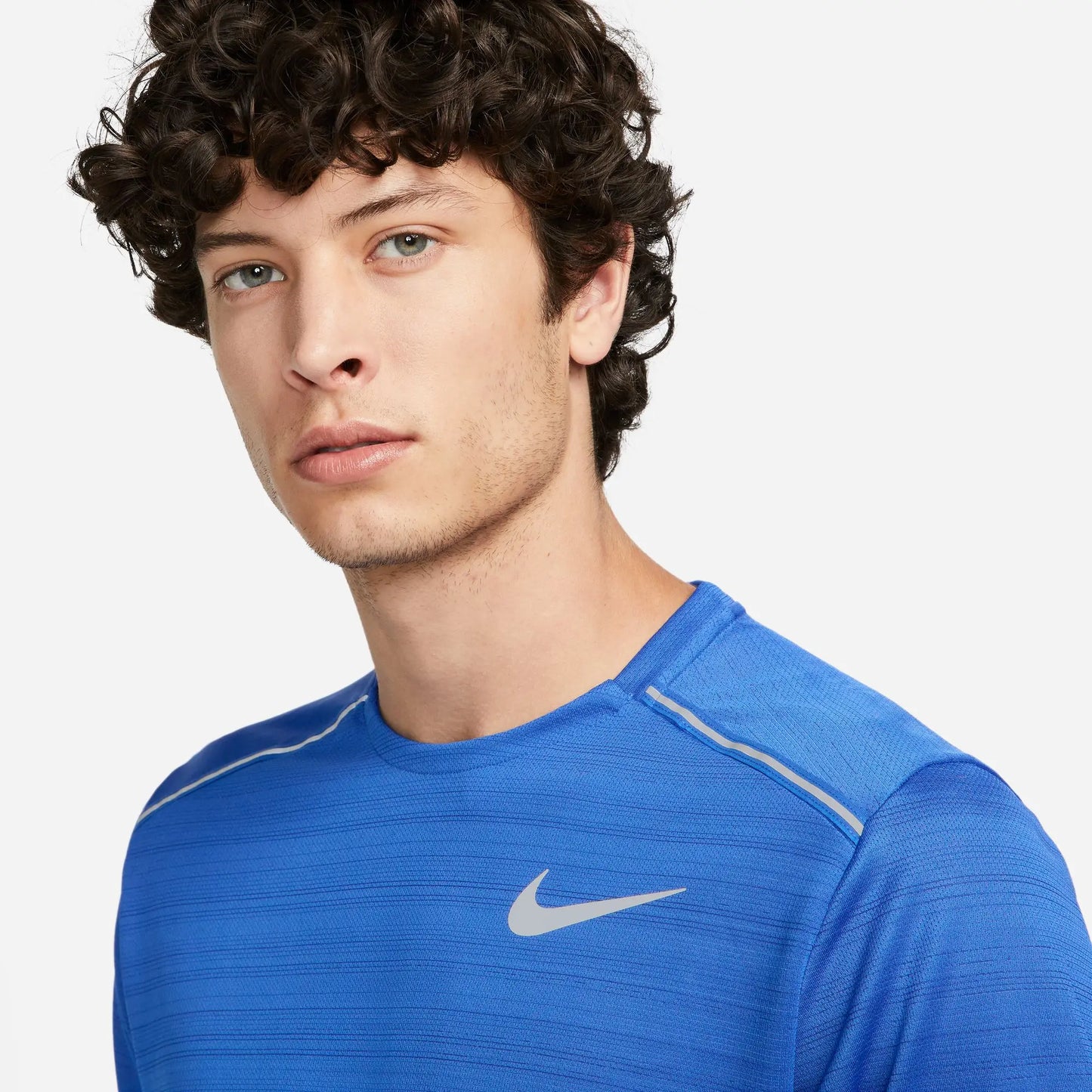 Nike Dri-FIT Miler Short-Sleeve
