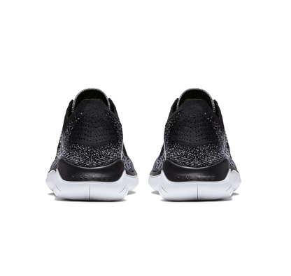 Nike free RN Flyknit grises con negro y blanco  - 942838-101