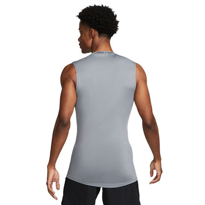 Nike Pro Dri-FIT Tight Sleeveless Fitness Top
