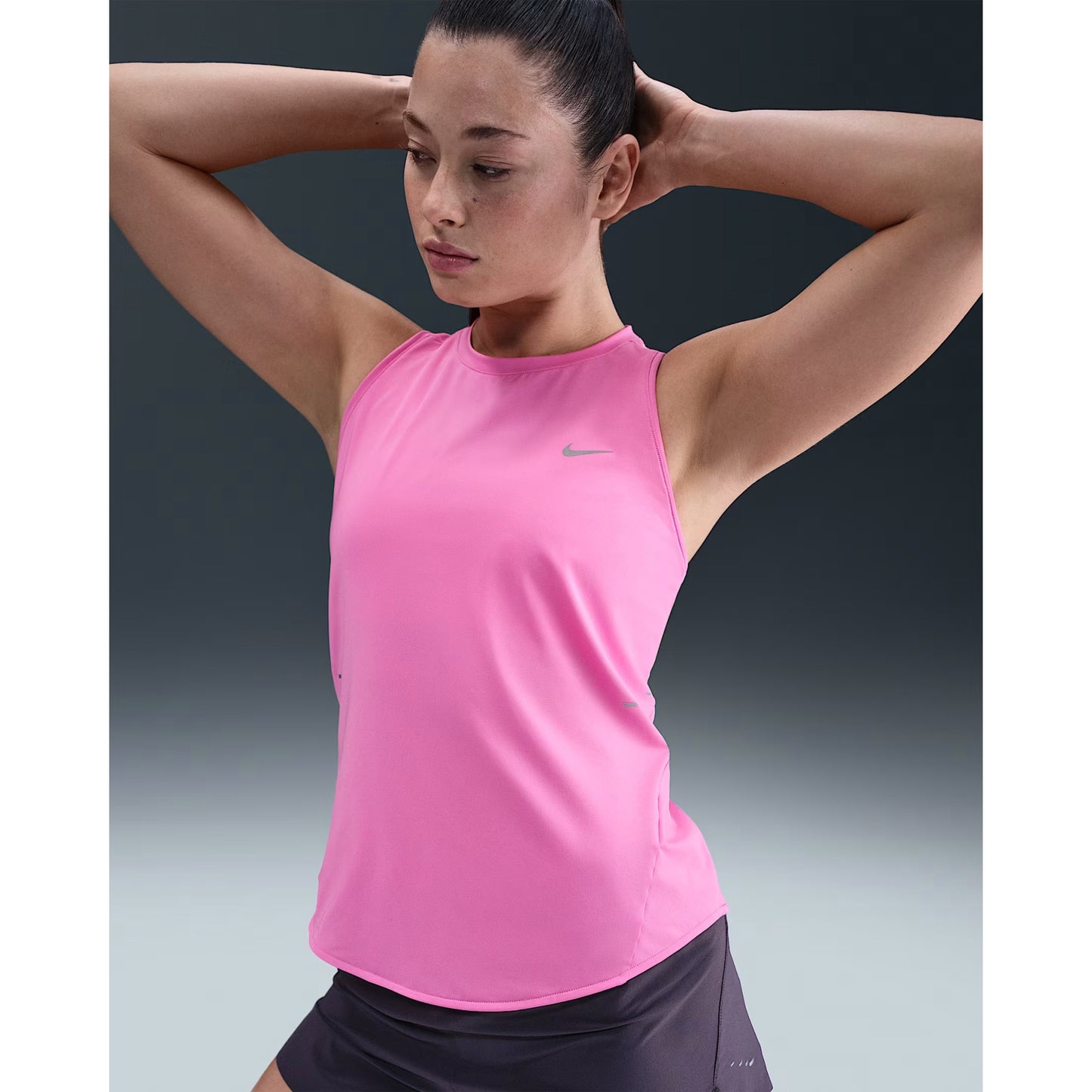 Nike Swift Dri-Fit - playful pink HQ0620-675