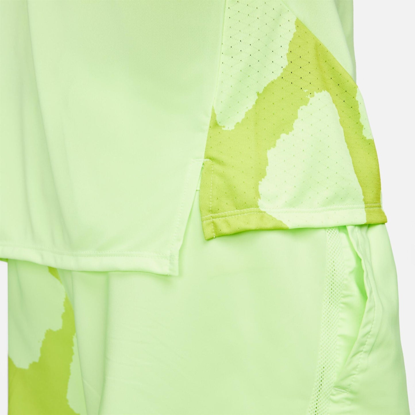 Nike Running Division Dri-FIT Run Top 365