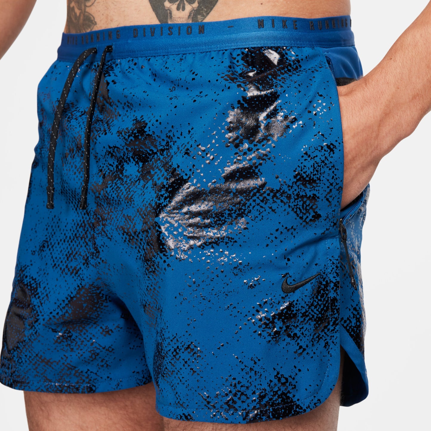 Nike Running Division Dri-FIT ADV 4″ Shorts - FN3377-476