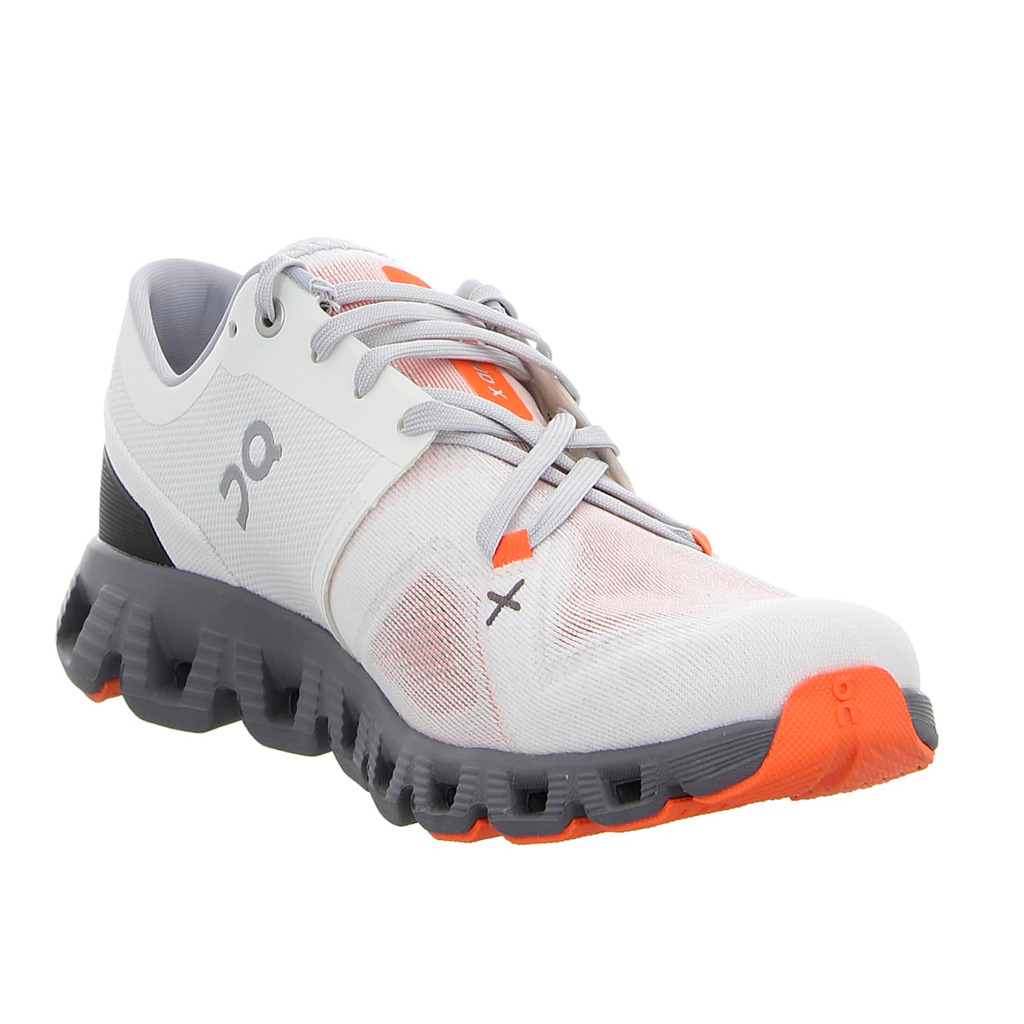 On Running Cloud X 3 Ivory Alloy - 60.98254