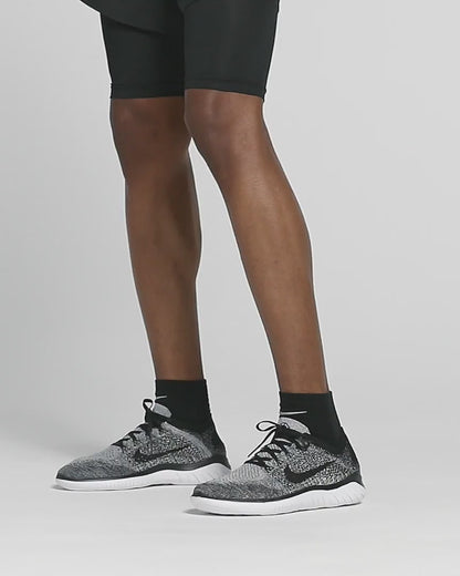 Nike free RN Flyknit grises con negro y blanco  - 942838-101
